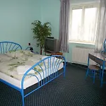 Pensjonat Paradise 2*