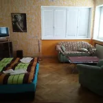 Paradise Pensjonat 2*